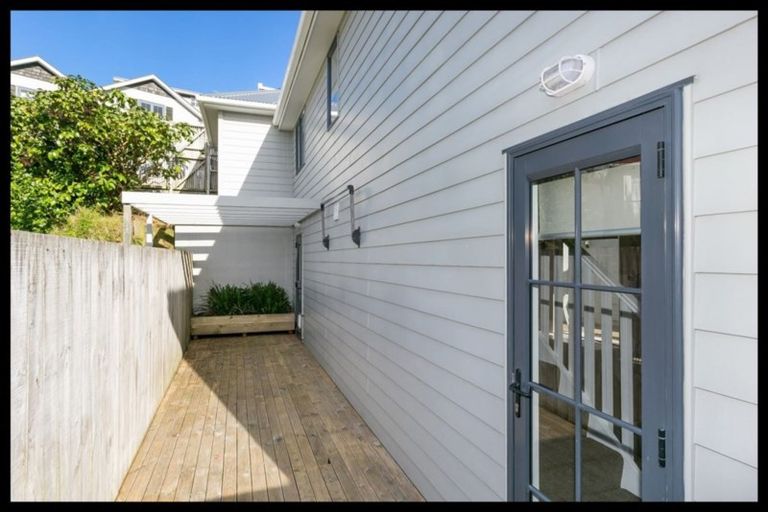 Photo of property in 2/25 Hollies Crescent, Johnsonville, Wellington, 6037