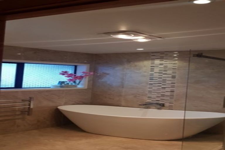 Photo of property in 1/5 Esperanto Road, Papatoetoe, Auckland, 2025