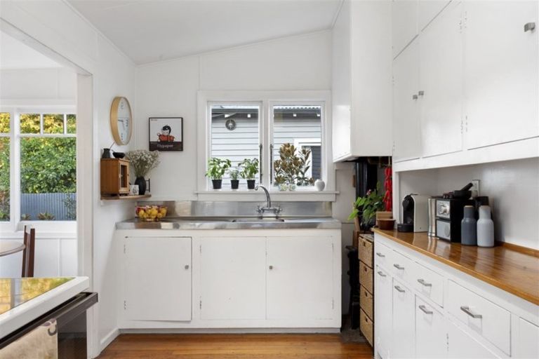 Photo of property in 19 Berry Street, St Albans, Christchurch, 8014