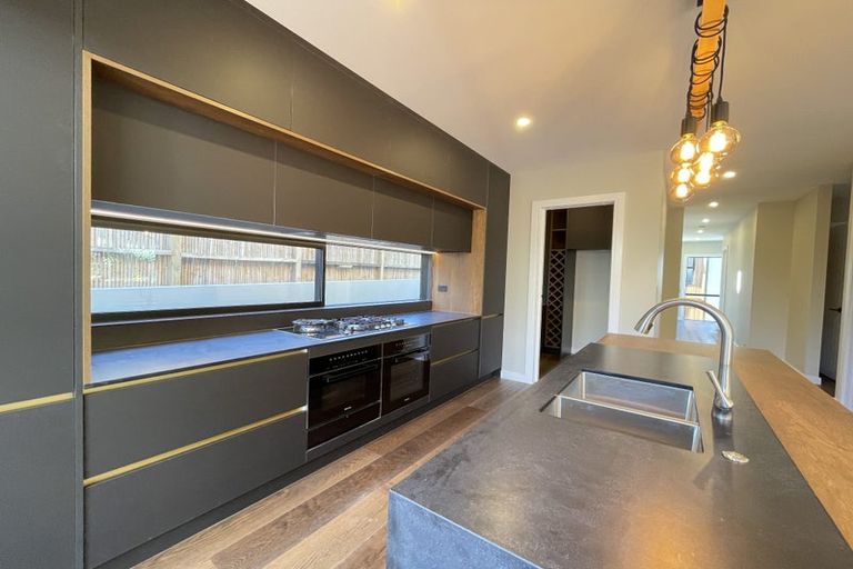 Photo of property in 20c Beach Road, Castor Bay, Auckland, 0620