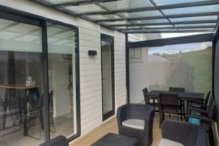 Photo of property in 18 Crickett Lane, Pokeno, 2471