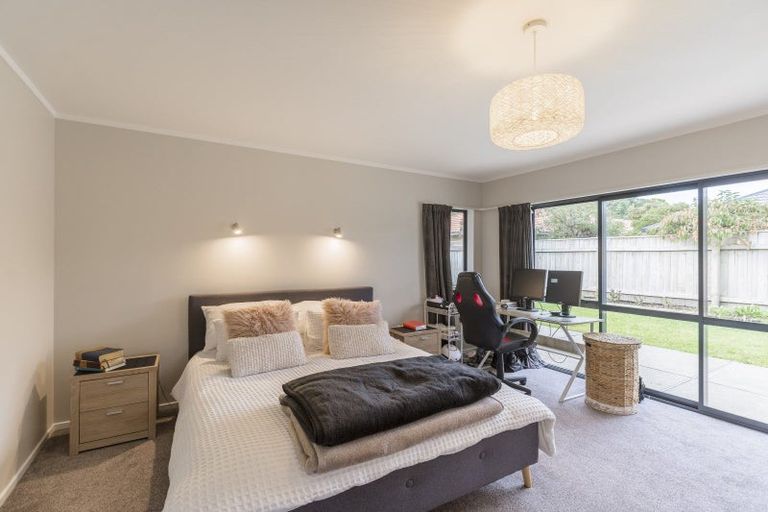 Photo of property in 9 Jeannie Way, Waikanae Beach, Waikanae, 5036