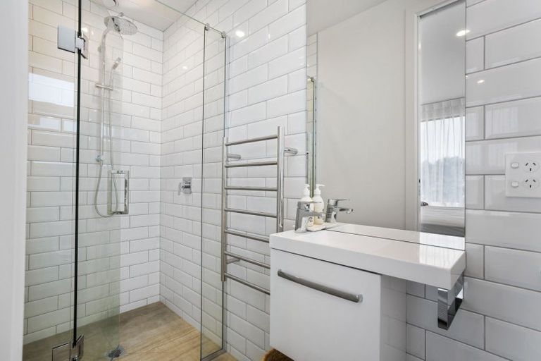 Photo of property in 124 Motu Hei, Pauanui, Hikuai, 3579