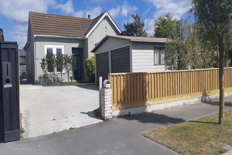 Photo of property in 81 Barbour Street, Waltham, Christchurch, 8011