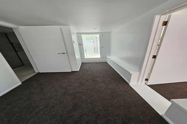 Photo of property in 19 Hutchinsons Road, Bucklands Beach, Auckland, 2014