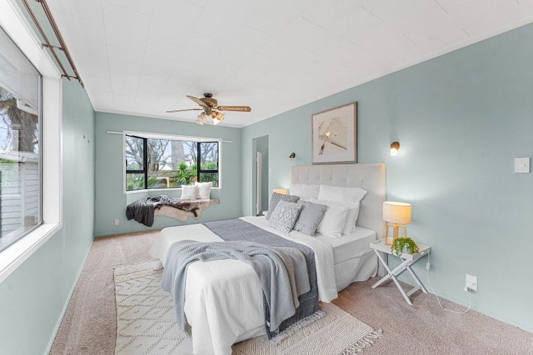 Photo of property in 6 Walnut Grove, Omokoroa, 3114