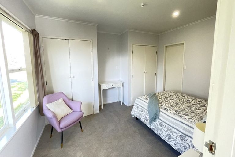 Photo of property in 22 Danbury Drive, Torbay, Auckland, 0630