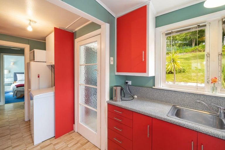 Photo of property in 36 Merlincote Crescent, Governors Bay, Lyttelton, 8971