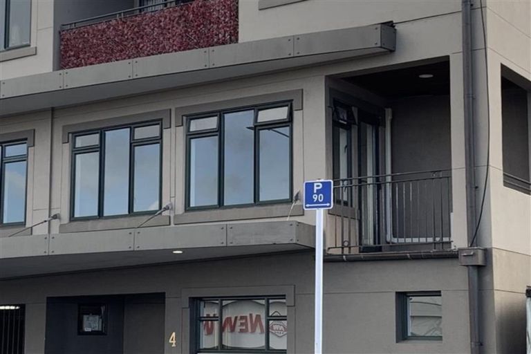 Photo of property in 1c/4 Fleet Street, Devonport, Auckland, 0624