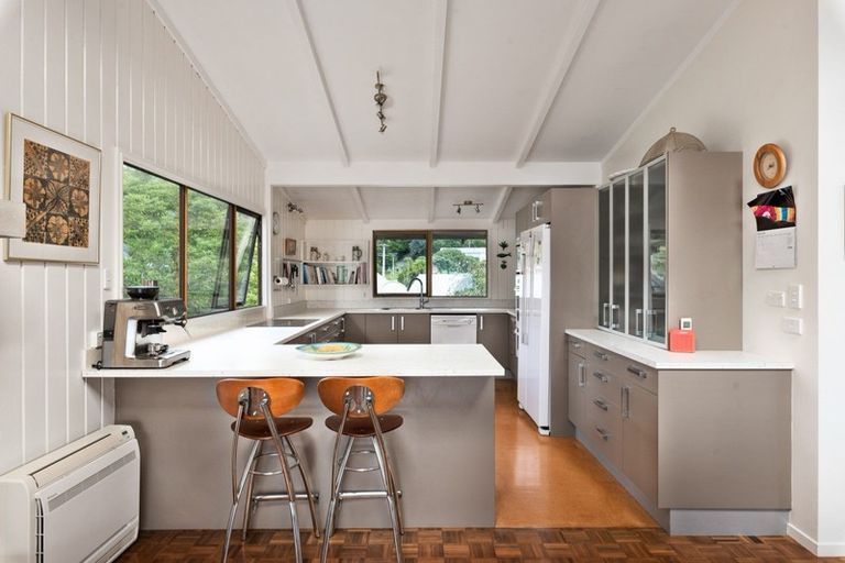 Photo of property in 39 Opahi Bay Road, Mahurangi West, Warkworth, 0983