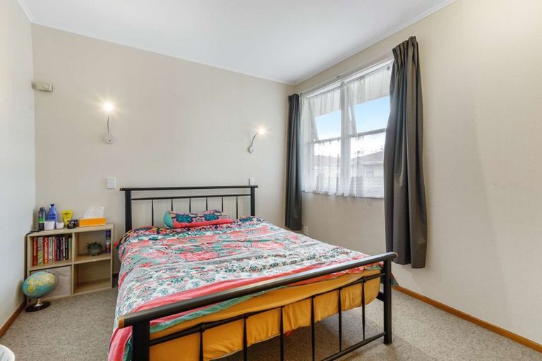 Photo of property in 104 Southampton Street West, Hastings, 4122