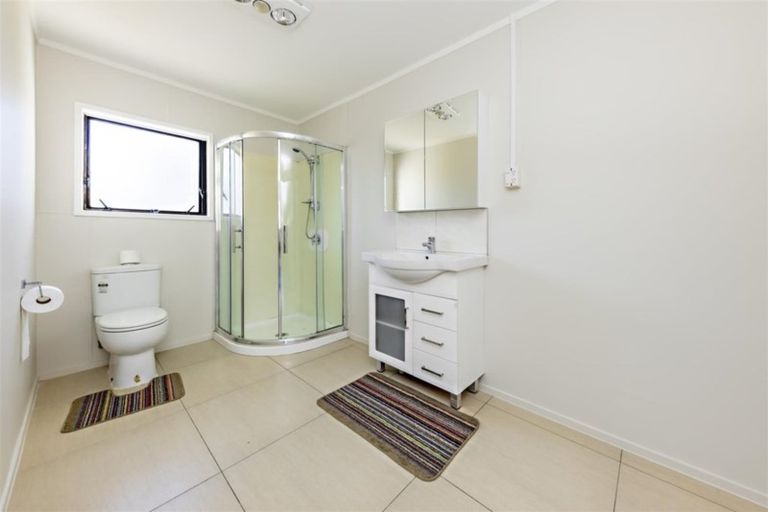 Photo of property in 3 Topaz Place, Wiri, Auckland, 2104