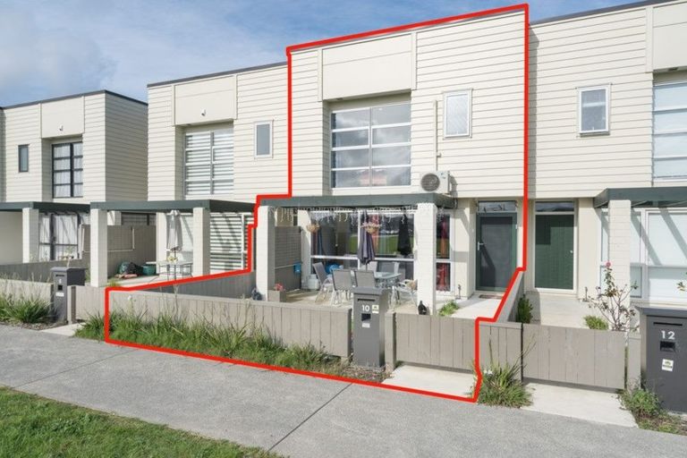 Photo of property in 10 Huke Lane, Takanini, 2112
