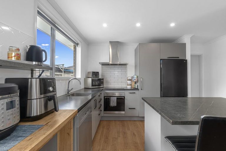 Photo of property in 19 Tamapahore Boulevard, Papamoa Beach, Papamoa, 3118