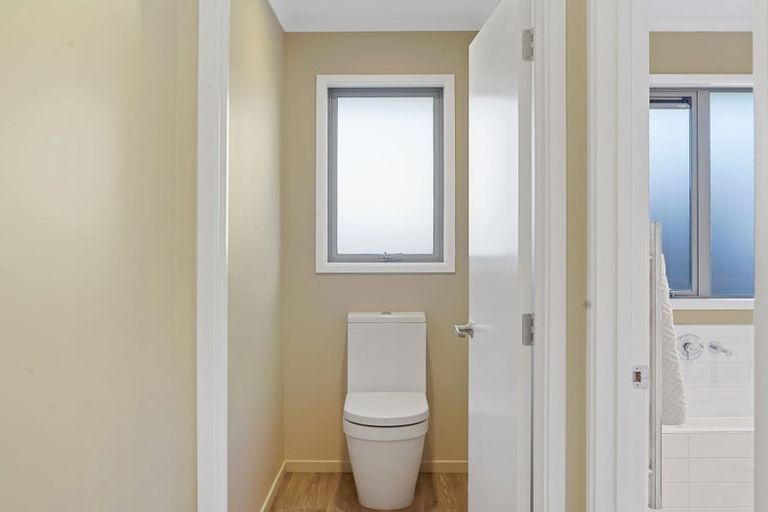 Photo of property in 34 Puhara Avenue, Parklands, Christchurch, 8083