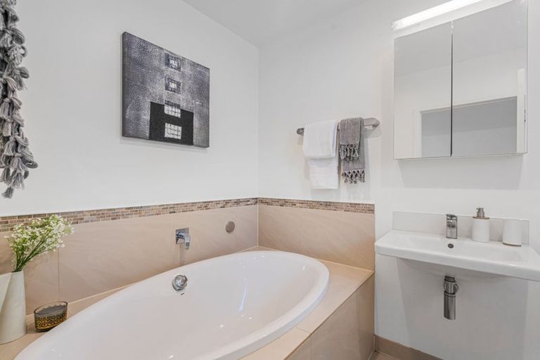 Photo of property in 33 Gordon Craig Place, Algies Bay, Warkworth, 0920