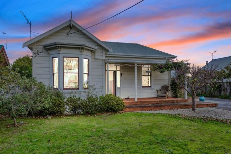 Photo of property in 8 Hereford Street, Levin, 5510