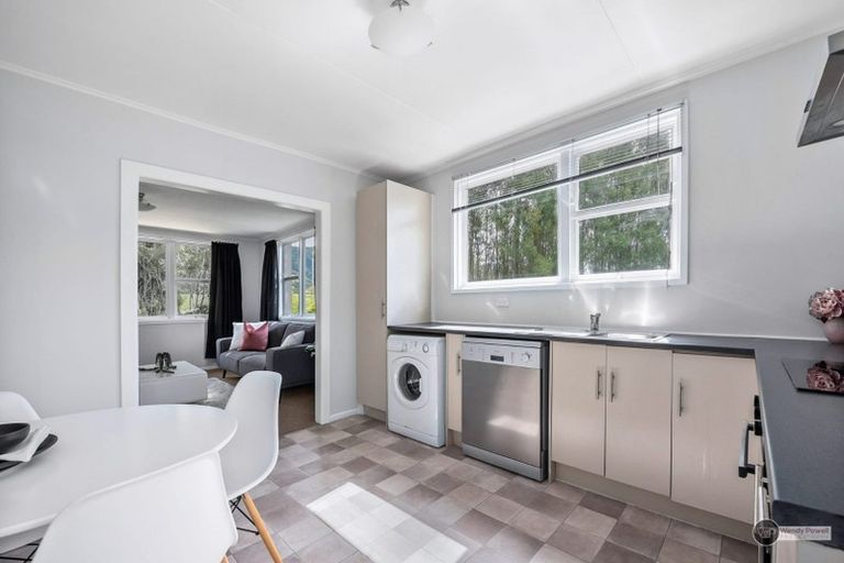 Photo of property in 2/121 Clouston Park Road, Clouston Park, Upper Hutt, 5018