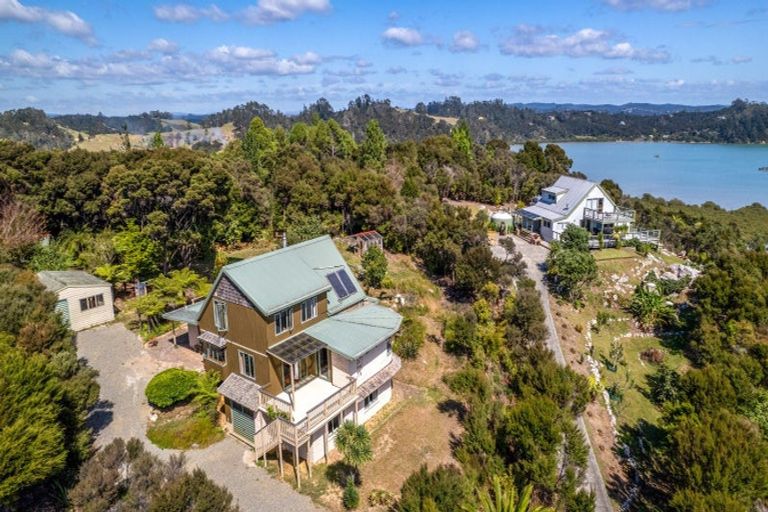 Photo of property in 18 Lichen Grove, Russell, 0272