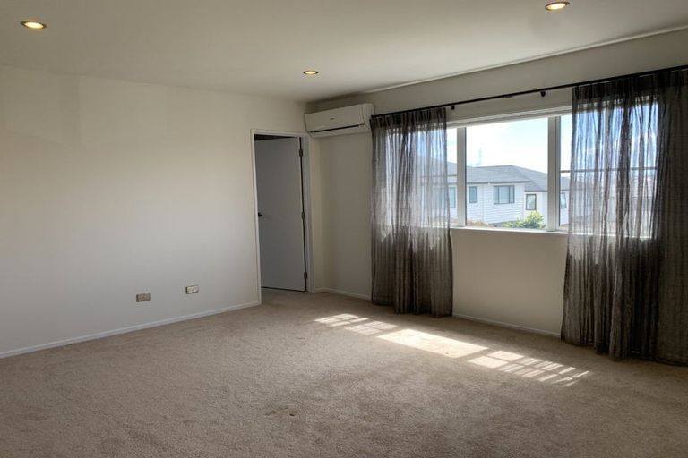 Photo of property in 35 Charlestown Drive, Flat Bush, Auckland, 2019