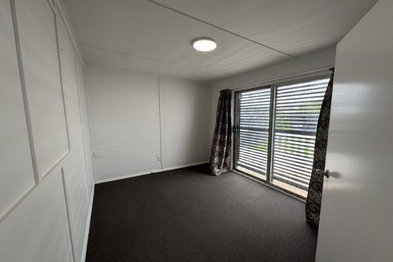 Photo of property in 8 Trevethick Grove, Woburn, Lower Hutt, 5010