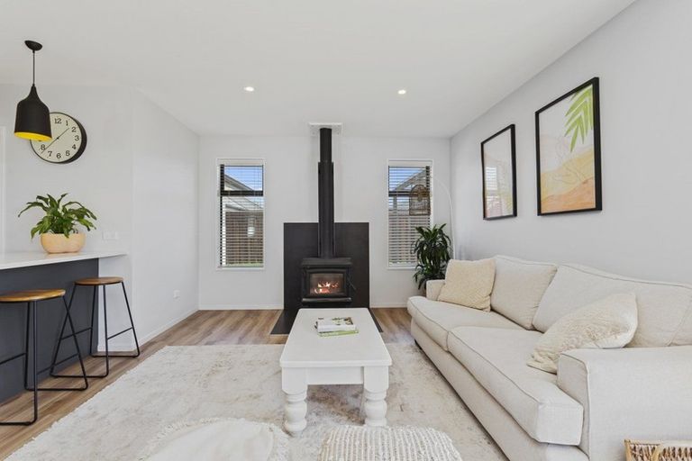 Photo of property in 3b Wyllie Place, Amberley, 7410