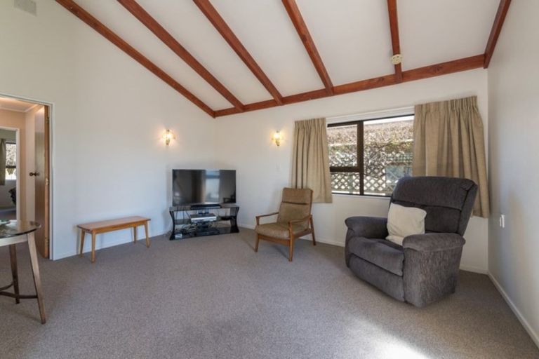 Photo of property in 18 Elmsdale Close, Richmond, 7020