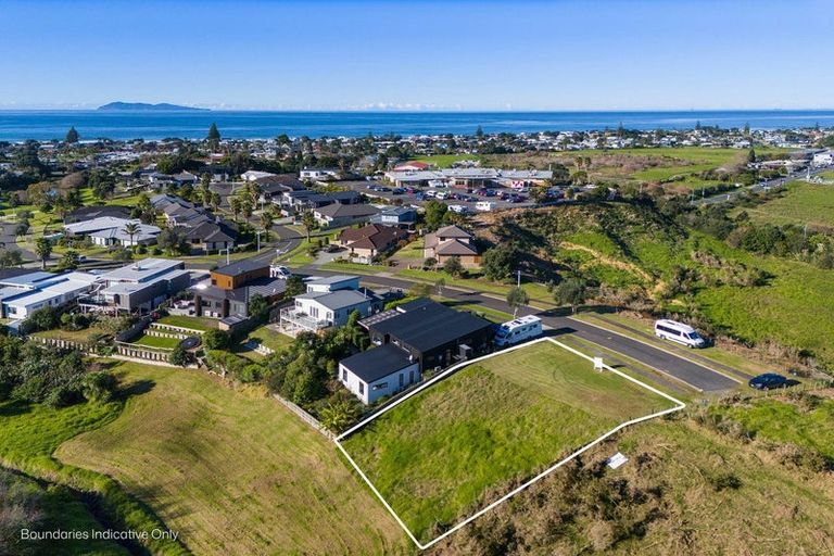 Photo of property in 48 Browns Drive, Waihi Beach, 3611