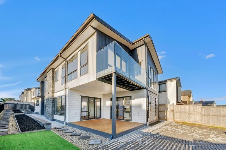 Photo of property in 8 Rathfarnham Road, Flat Bush, Auckland, 2019