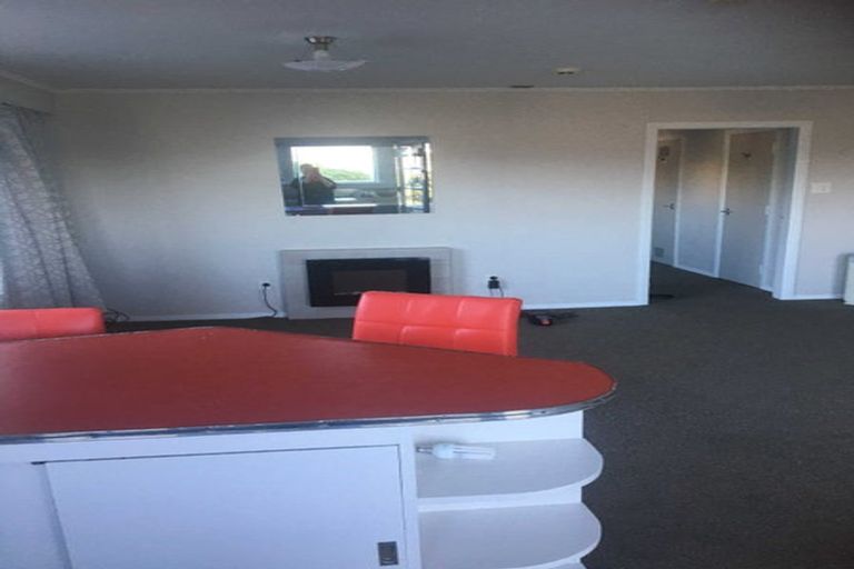 Photo of property in 21 Crawford Road, Kilbirnie, Wellington, 6022