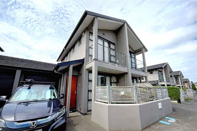 Photo of property in 26/8 Landscape Road, Papatoetoe, Auckland, 2025