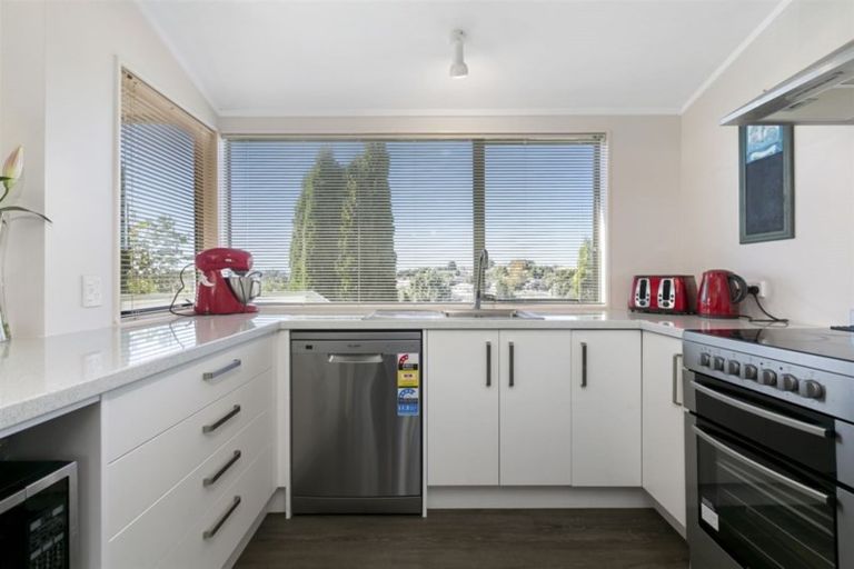 Photo of property in 10a Lawson Place, Hairini, Tauranga, 3112