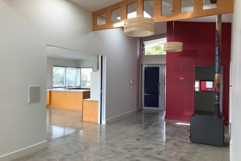 Photo of property in 19 Waitaha Place, Clive, 4102