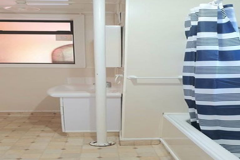 Photo of property in 22 Locking Street, Nelson South, Nelson, 7010