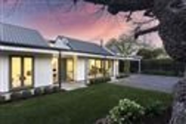 Photo of property in 1/38 Glandovey Road, Fendalton, Christchurch, 8052