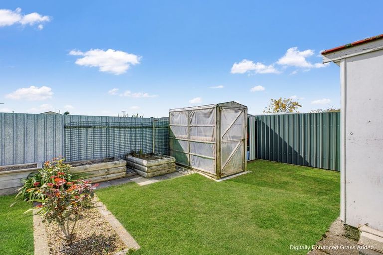Photo of property in 84 Broadway, Stratford, 4332