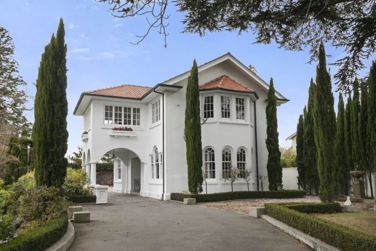 Photo of property in 12 Glandovey Road, Fendalton, Christchurch, 8052