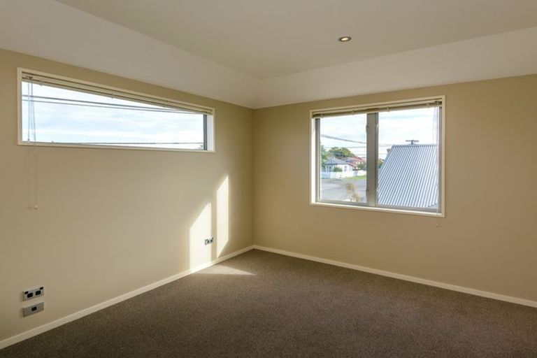 Photo of property in 94 Packe Street, Edgeware, Christchurch, 8013