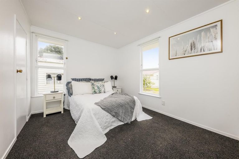 Photo of property in 62 Calthorp Close, Favona, Auckland, 2024