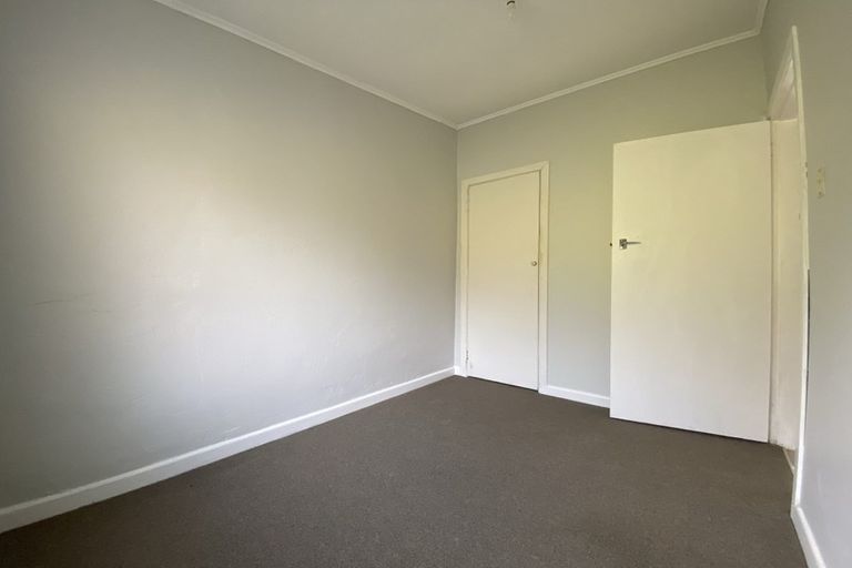 Photo of property in 11 Clare Place, Mount Wellington, Auckland, 1060