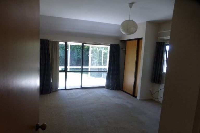 Photo of property in 76b Maidstone Road, Ilam, Christchurch, 8041