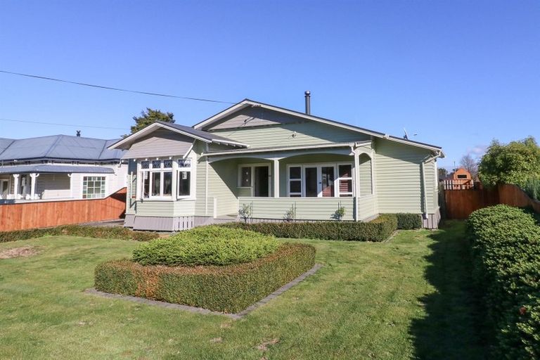 Photo of property in 46 Swinburn Street, Dannevirke, 4930