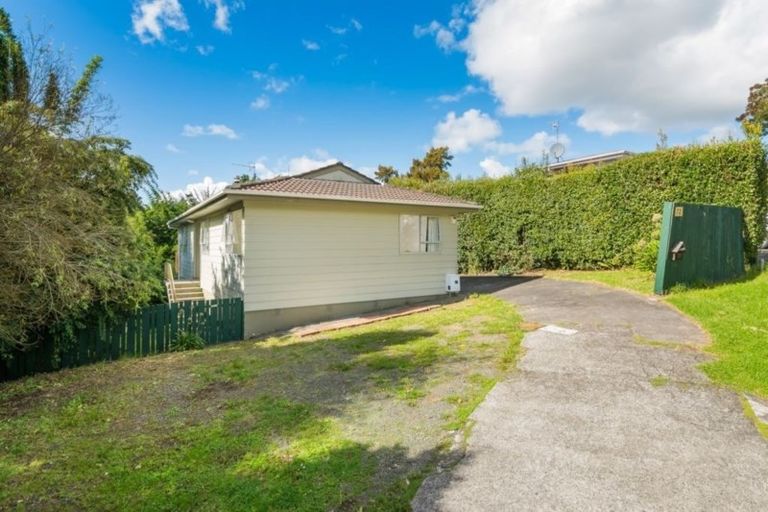 Photo of property in 72 Vandeleur Avenue, Birkdale, Auckland, 0626