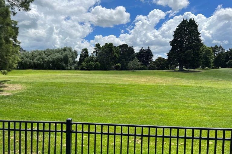 Photo of property in 75 Murray Ward Drive, Te Kauwhata, 3710