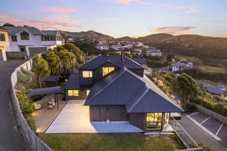 Photo of property in 133 Ohariu Road, Johnsonville, Wellington, 6037