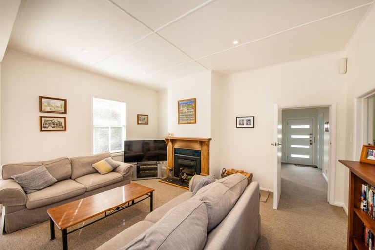 Photo of property in 20 Walkers Road, Longburn, Palmerston North, 4477