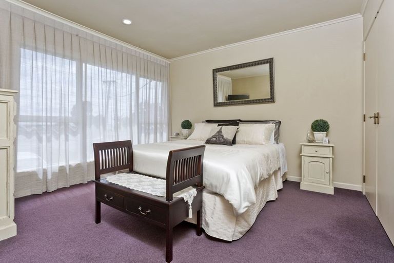 Photo of property in 1/42 Sunrise Avenue, Mairangi Bay, Auckland, 0630