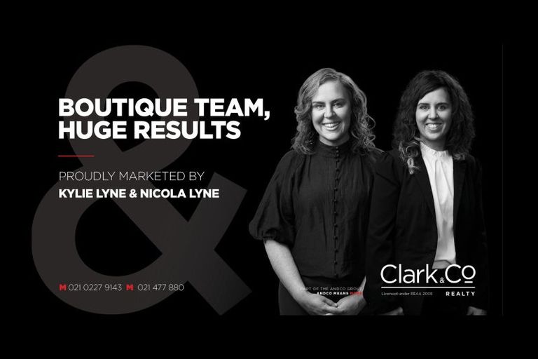 Photo of property in 20 Findlay Street, Tawa, Wellington, 5028