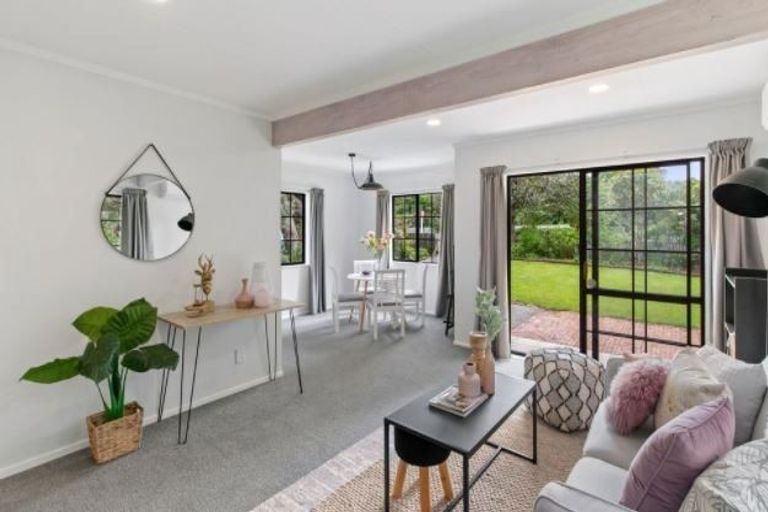 Photo of property in 62 Freemans Road, Otaki, 5512