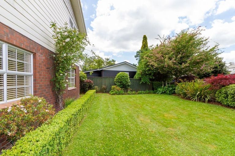 Photo of property in 6a Ihaka Street, Hokowhitu, Palmerston North, 4410